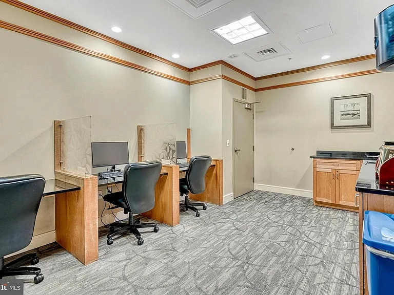 4490 Market Commons Dr #507 — Photo 9