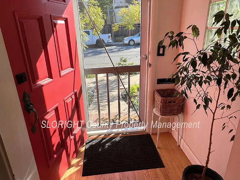 1837 Chorro St — Photo 3
