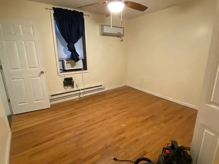 4428 Sansom St #2 — Photo 3