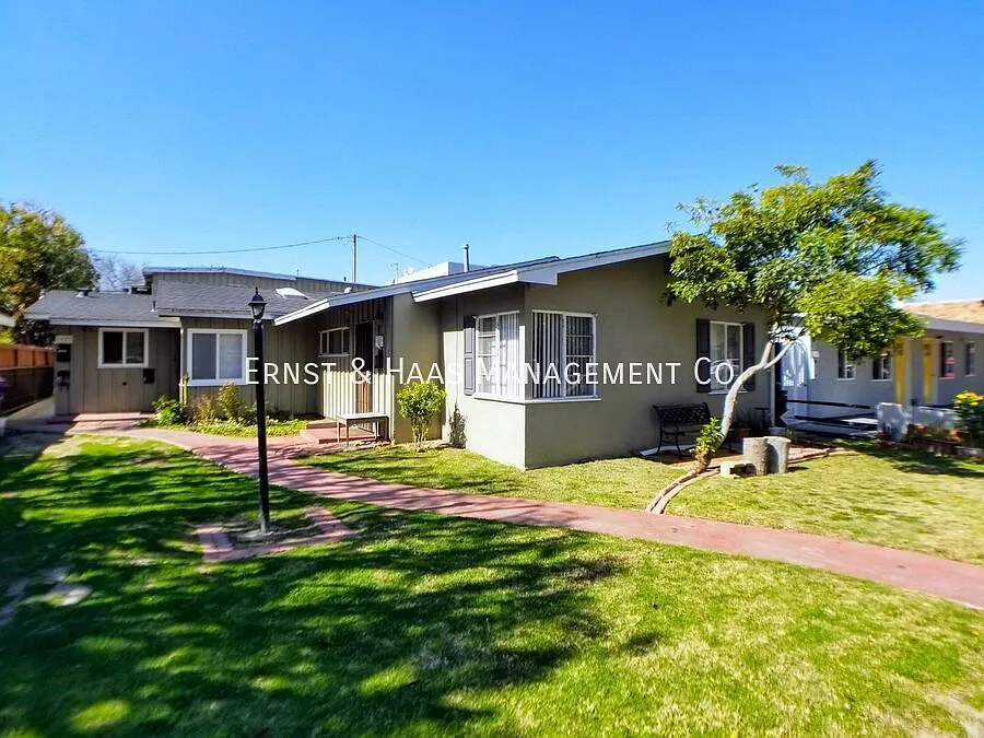 1957 San Francisco Ave #2