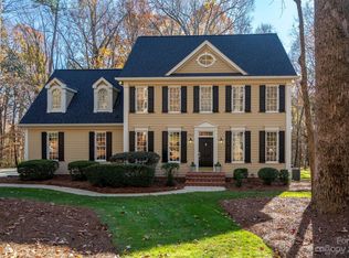19515 Callaway Hills Ln, Davidson, NC 28036