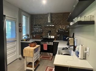 914 W Waveland Ave APT 2, Chicago, IL 60613