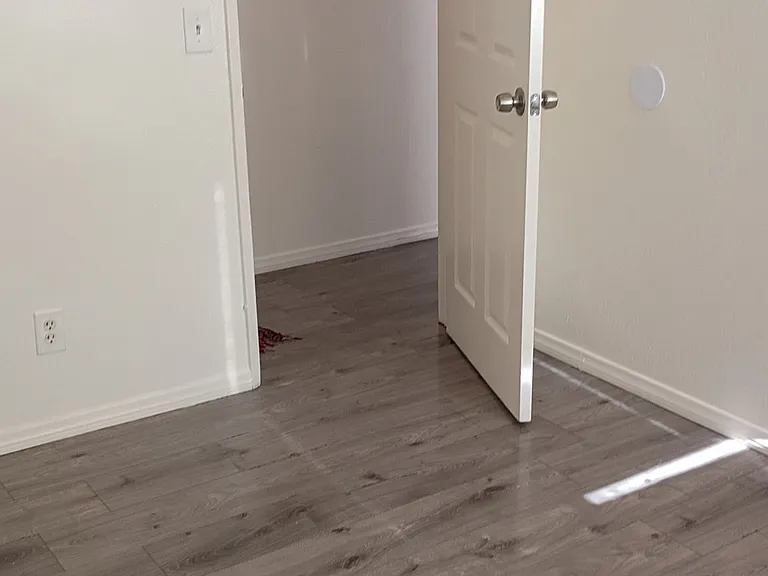 1721 Conejo Dr #10 — Photo 12