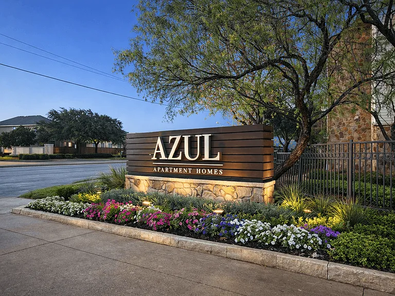 Azul Apartment Homes — Photo 28