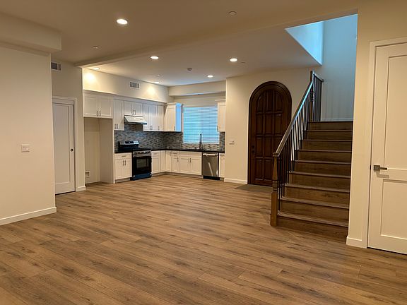 3rd image of 5956 Encinita Ave #C