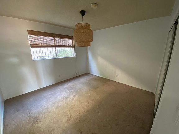 Lighting fixture included.