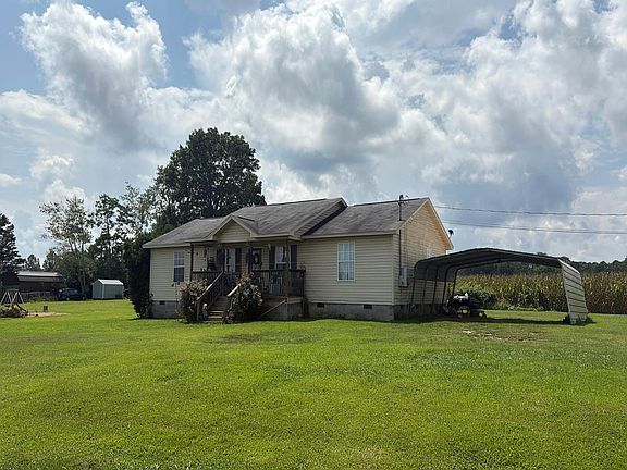 2nd image of 983 Lookout Dr