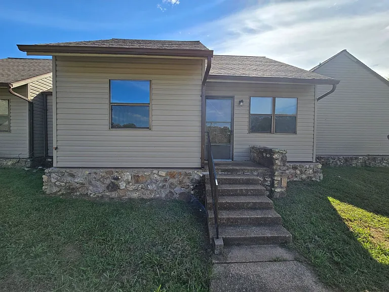 1/1 Energy Efficient Affordable Apartments in Izard County — Photo 1