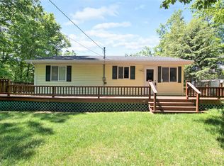 9247 S Indian Hills Rd, Montague, MI 49437