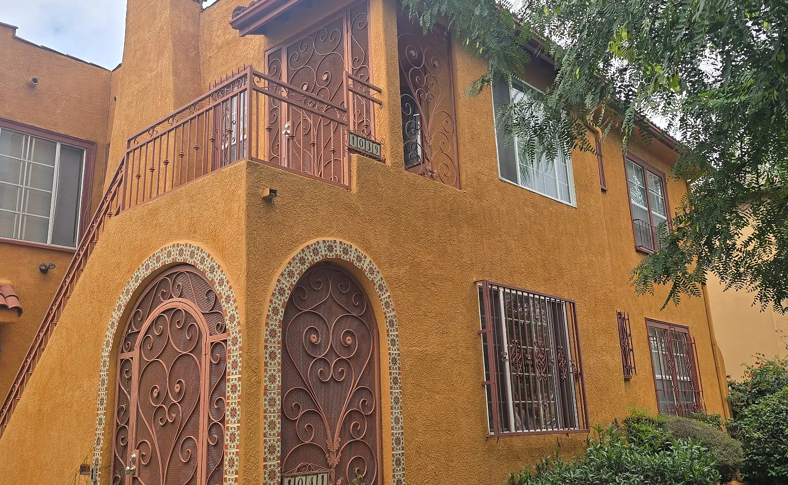 2 bed, 1100 sqft, $2,500 — Photo 1