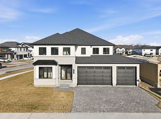 1673 Medway Park Dr, London, ON N6G 3W1
