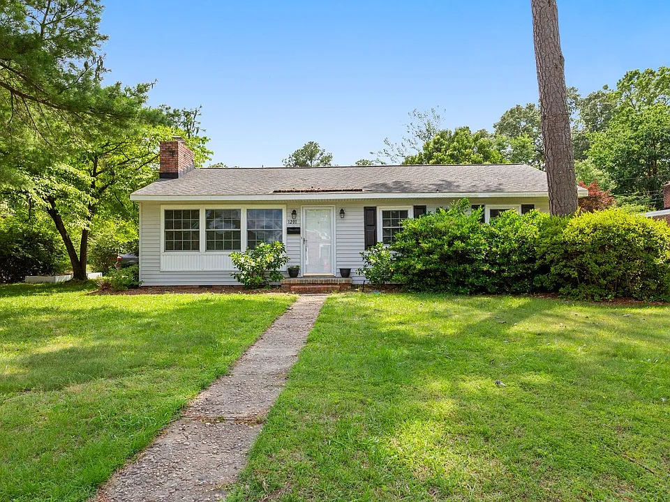 1201 Roberts Rd