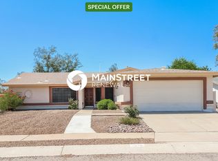 1576 W Highsmith Dr, Tucson, AZ 85746