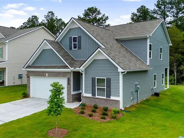 145 Sycamore Ln, Calhoun, GA 30701