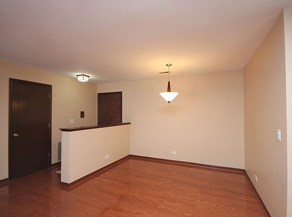 2nd image of 2S416 Emerald Green Dr Unit D