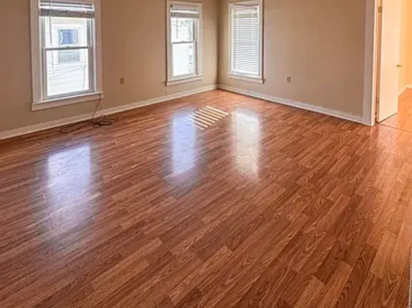 235 E 2nd St APT 201, Corning, NY 14830