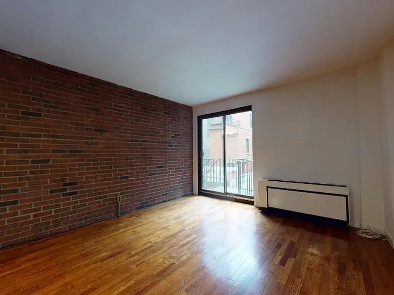 155 E 88th St #2H — Photo 6