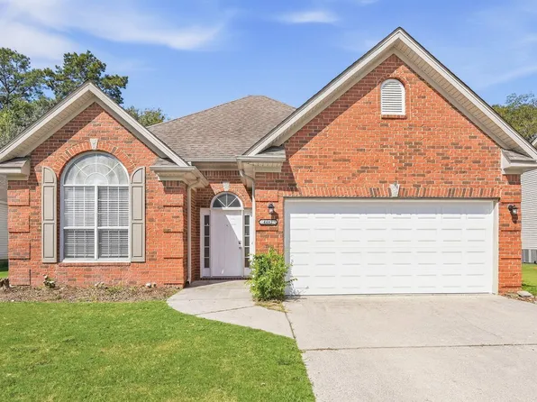 4462 Canterbury St, Mount Olive, AL 35117