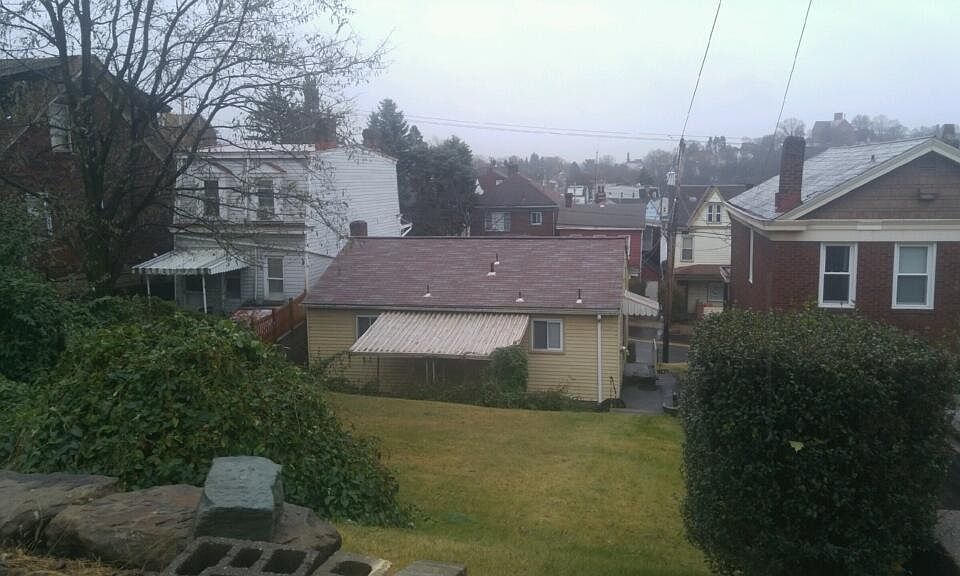 2nd image of 2109 Arlington Ave