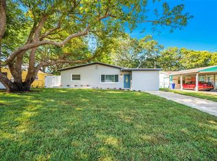 675 Regina Rd, Dunedin, FL 34698