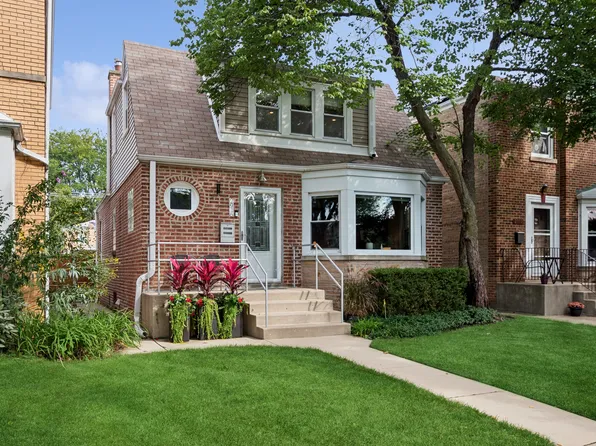 2916 W Fargo Ave, Chicago, IL 60645