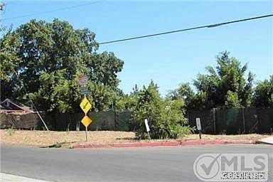 1st image of 13461 Bradley Ave