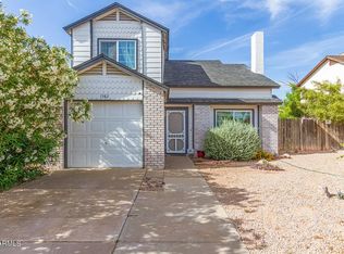 1582 W Curry Dr, Chandler, AZ 85224