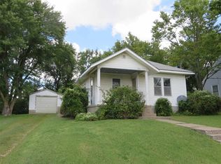 726 Hays St, Council Grove, KS 66846