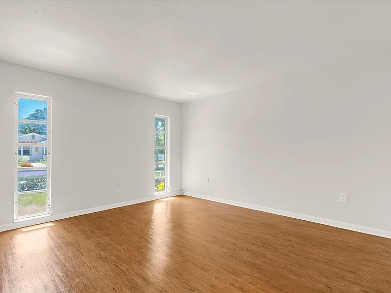 1720 53rd St S #1720 — Photo 5