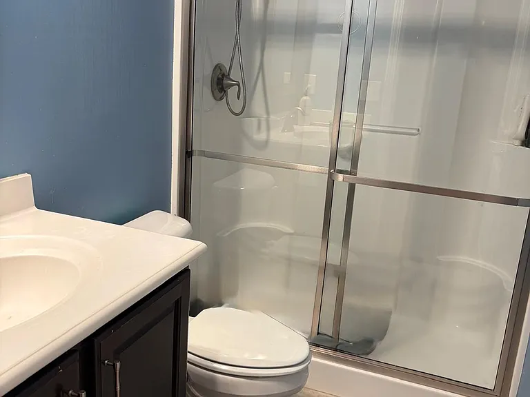 5733 Hurkett Ct — Photo 10