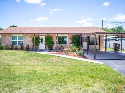 510 E 7th St, Yorktown, TX, 78164
