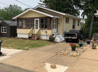 1525 25th St NW, Canton, OH 44709