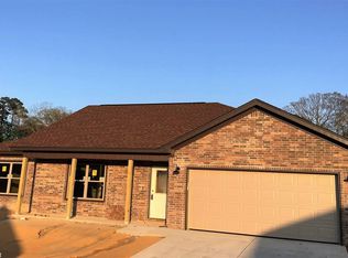 1004 Colt Trl, Benton, AR 72019