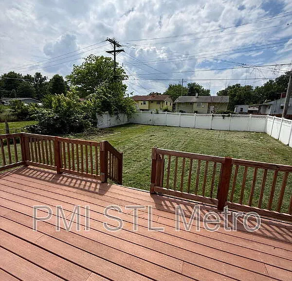 10515 Renfrew Dr — Photo 8