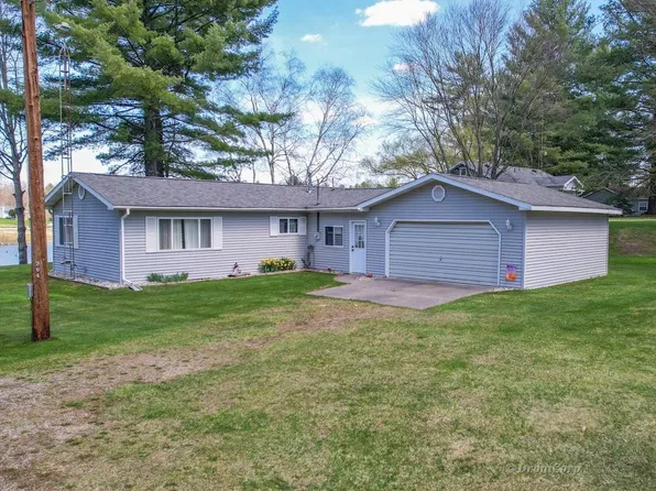264 & 274 Flynn Dr, Gladwin, MI 48624