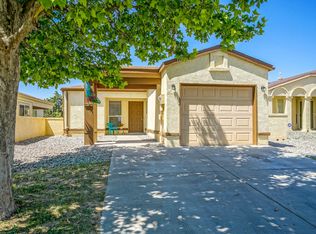713 10th Ave NW, Rio Rancho, NM 87144