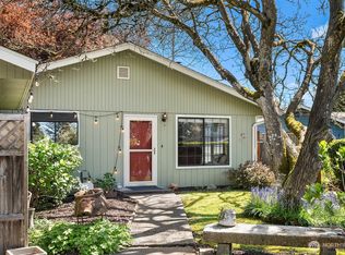 516 Hubbard Rd, Lynnwood, WA 98036