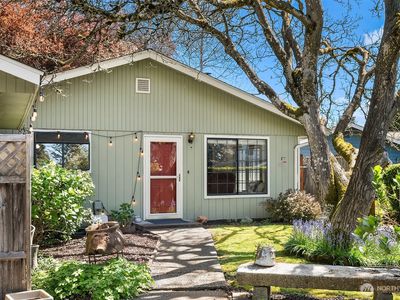 516 Hubbard Road, Lynnwood, WA, 98036