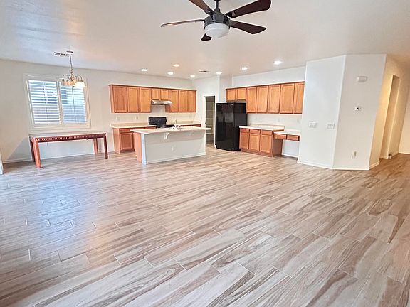 3rd image of 755 W DESERT MOUNTAIN Drive