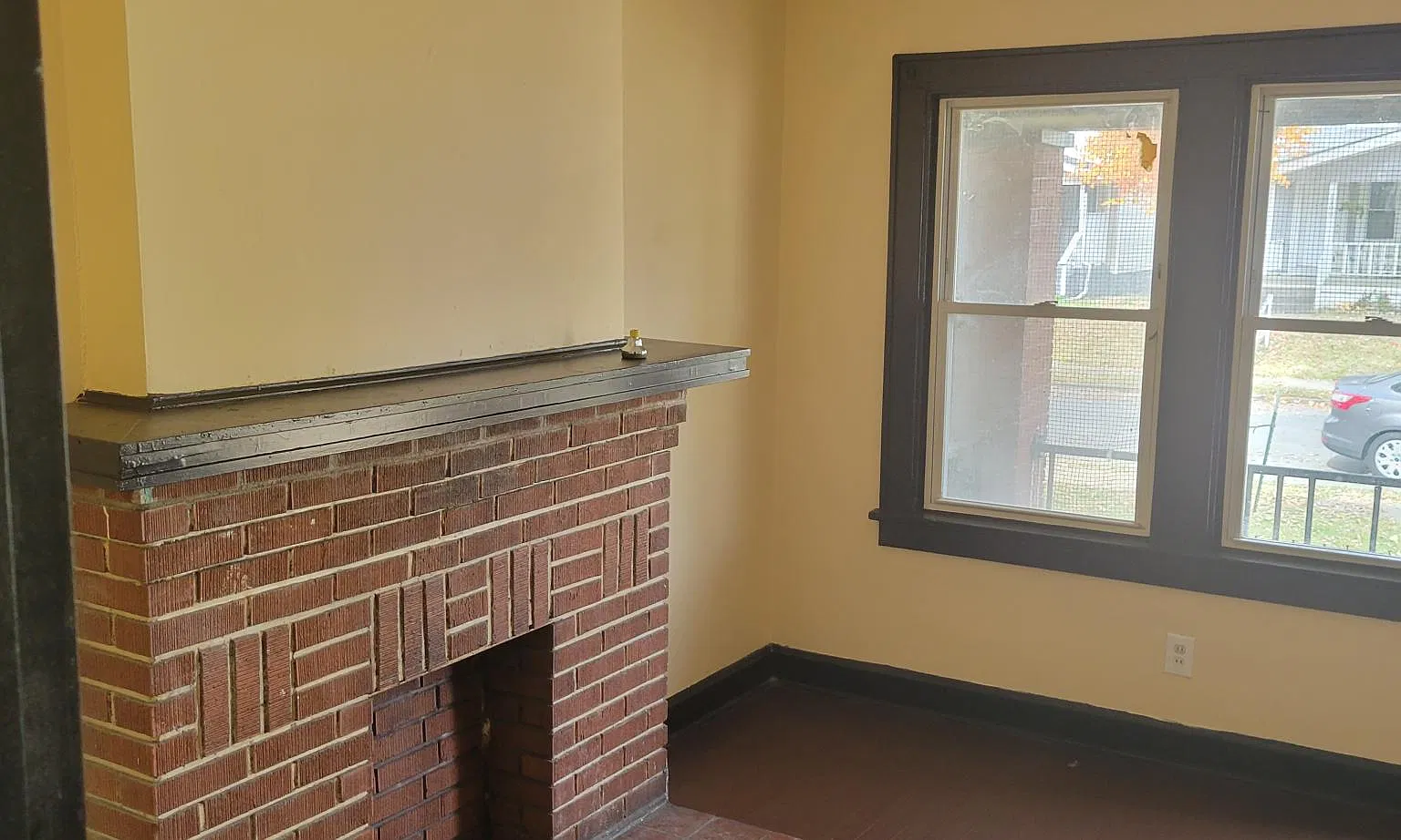 3 bed, 1100 sqft, $1,250 — Photo 3