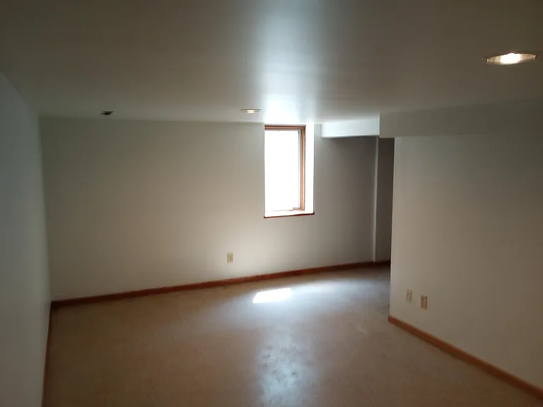 1208 Beech St — Photo 8