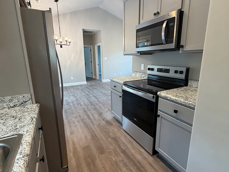 2616 Parkers Meadow Ln — Photo 8