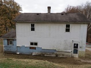 102 Smock Hill St, Smock, PA 15480