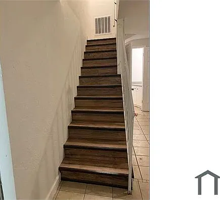 2 bed, 960 sqft, $1,600 — Photo 4
