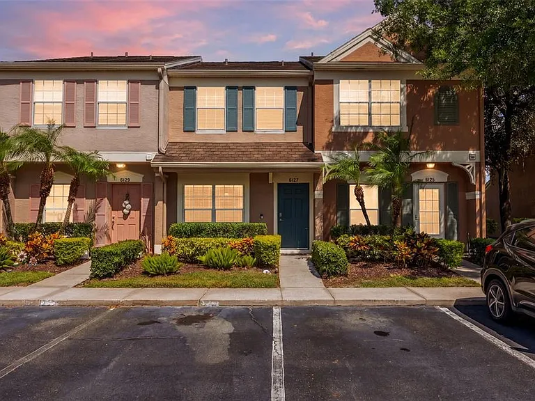 6127 Bayside Key Dr — Photo 2