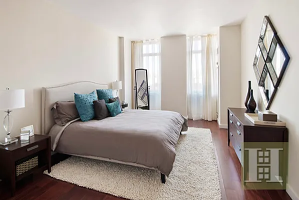 Sold by Halstead Real Estate | media 5