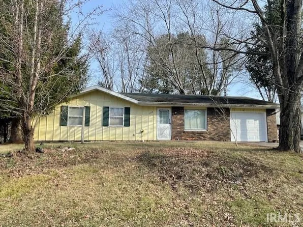 1719 S Seneca St, Ellettsville, IN 47429