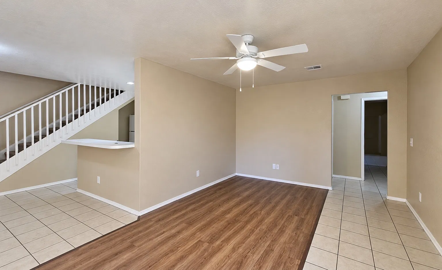 1721 W 22nd Ave — Photo 3