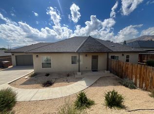 20920 White Pine Dr, Tehachapi, CA 93561