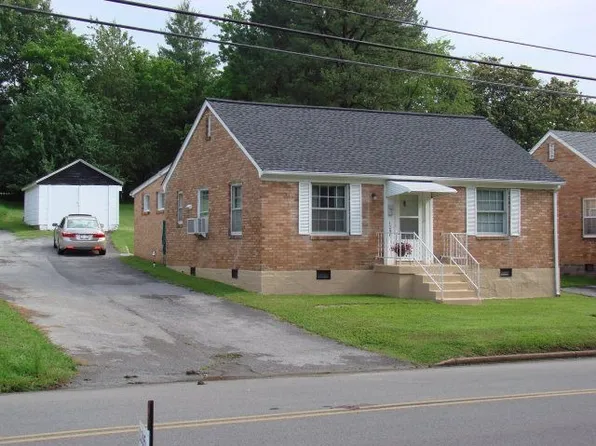 1206 Chickasaw Rd, Paris, TN 38242